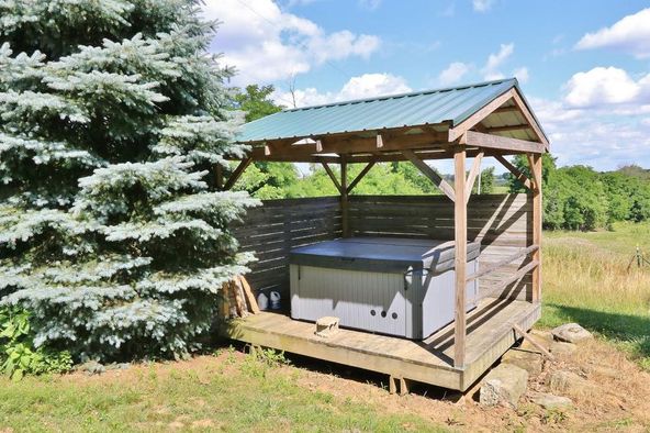 Old Log House Plantation Inc: 8656 State Route 13 NW, Somerset, OH 43783
